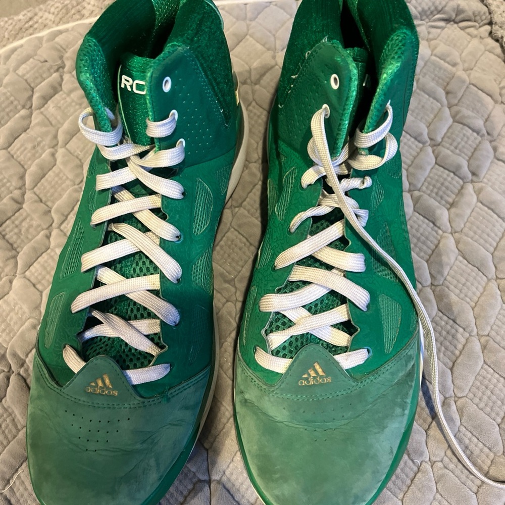 Adizero Derek Rose RARE St Patrick’s Day size 12 Men’s